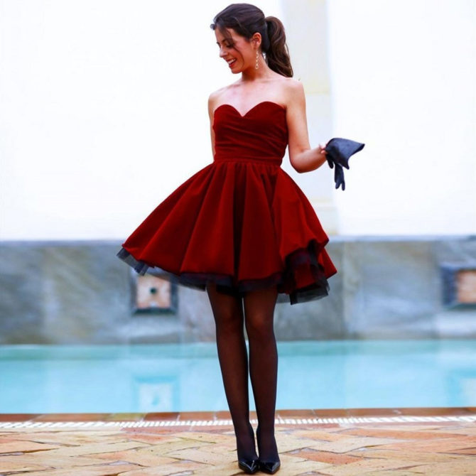 Прекрасные красные вечерние платья 2022-2021