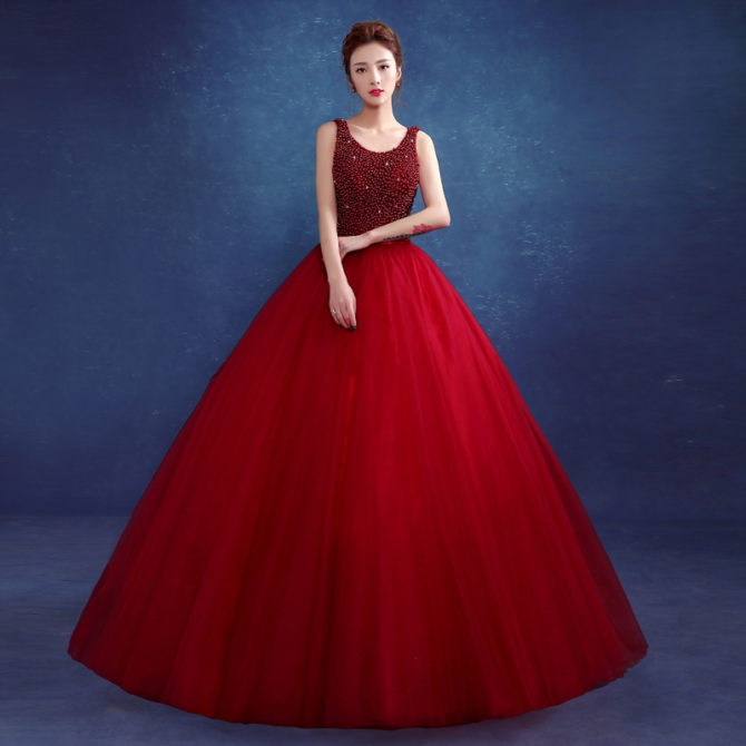 Прекрасные красные вечерние платья 2022-2021