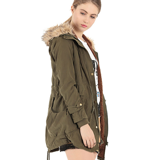 Модные теплые куртки для женщин на осень 2022-2021 года