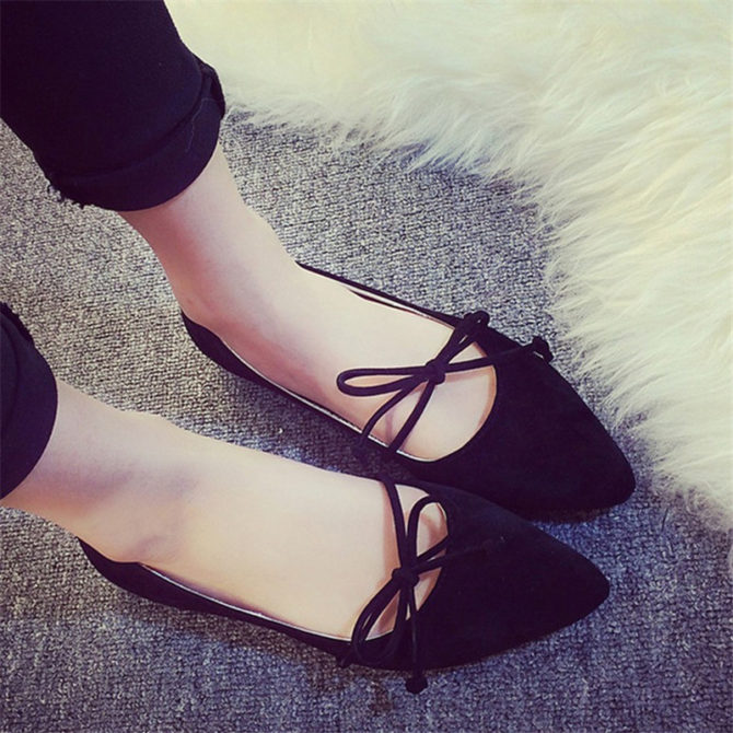 Стильные балетки 2022-2021: какой цвет выбрать и с чем их носить