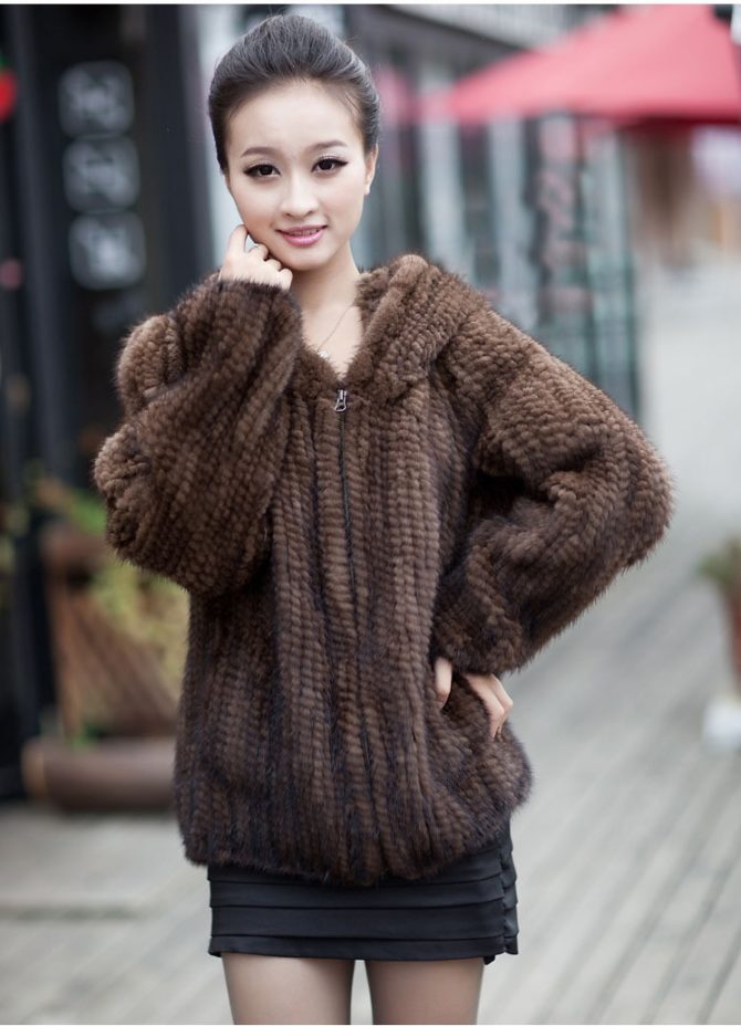 Меховое манто – главный тренд зимы 2022-2021