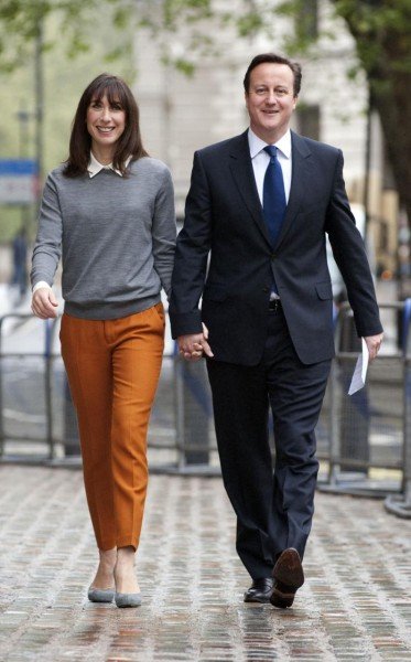 Саманта Кэмерон прогуливается со своим мужем Девидом, Лондон, 2012г.