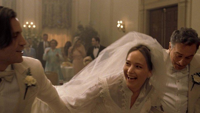 Сцена свадьбы Джой