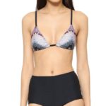 Модель в бикини от Giejo