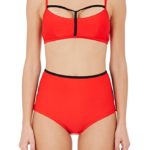 Модель в купальнике от Chromat