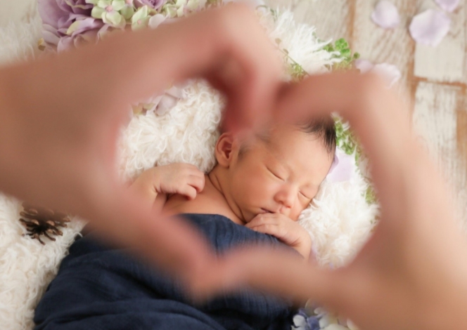 Как проводится фотосессия с новорожденными девочками