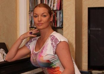 Анастасия Волочкова: «Я живу в шпагате!»