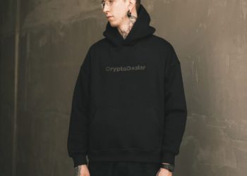 Худи оверсайз: с чем их носить?