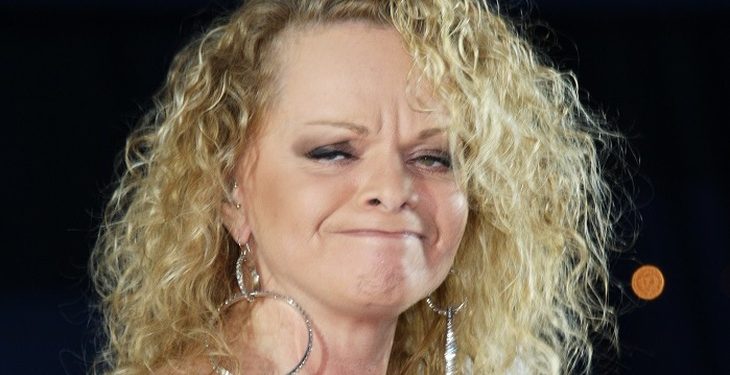 Лариса Долина: лучшая защита — оскорбление?