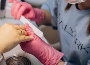 Курсы маникюра: как их выбрать?