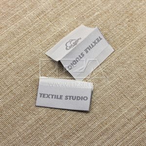 Этикетки для одежды: особенности изготовления и применения