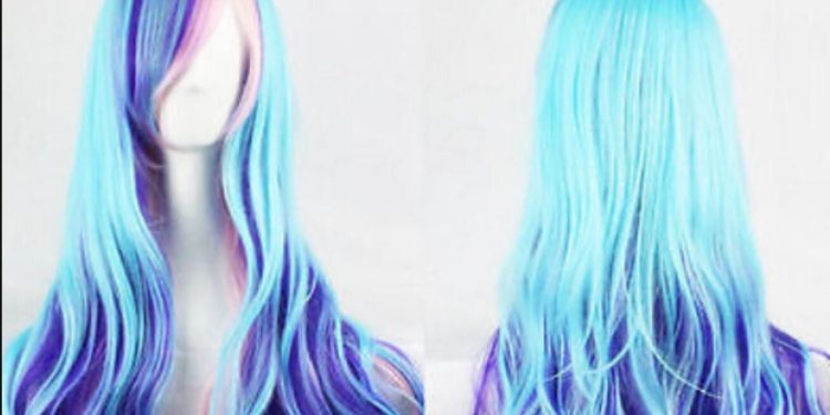 Окрашивание париков: технология и ситуации, где необходимо использование