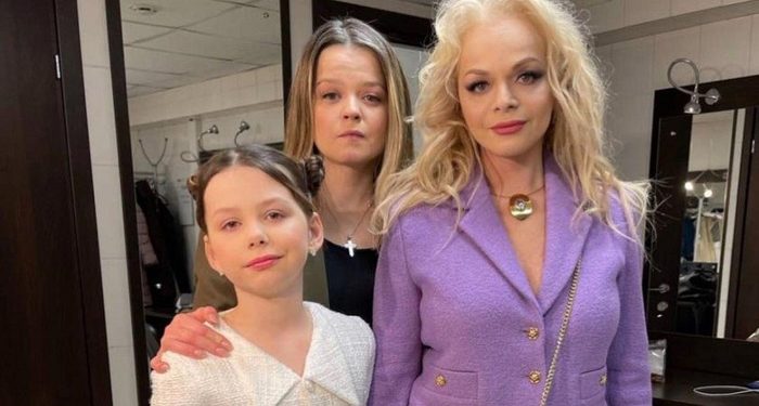 Долина назначит дочку шеф-поваром