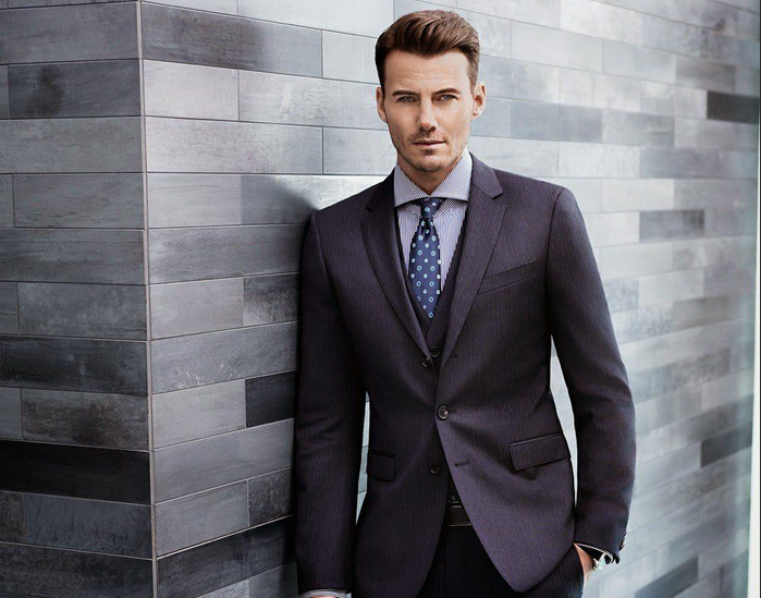 Выбираем деловой мужской костюм: обзор популярных фасонов и тренды сезона