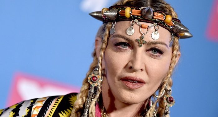 Мадонна России не нужна