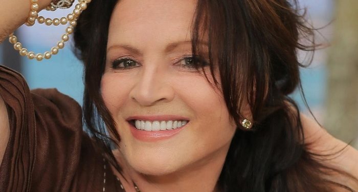 Ротару зовут, а Вайкуле готова