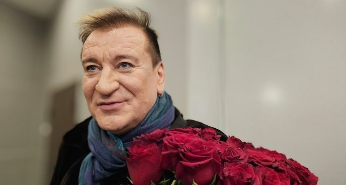 Пенкин отказался от семечек и мороженого