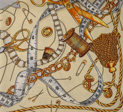 Модные и стильные изделия от Moschino: особенности бренда, коллекции и советы по выбору