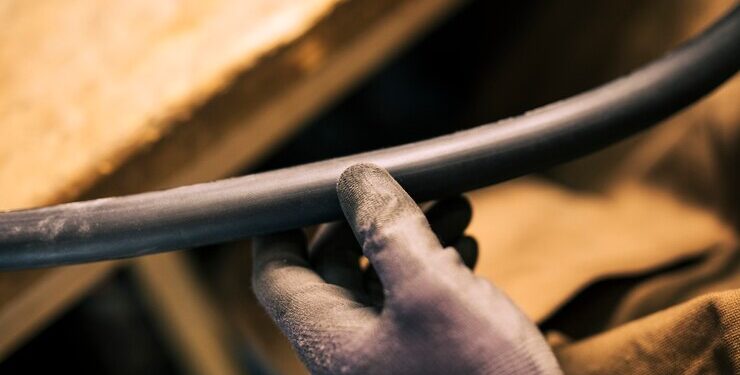 Определение повреждения кабеля с использованием метода прожига