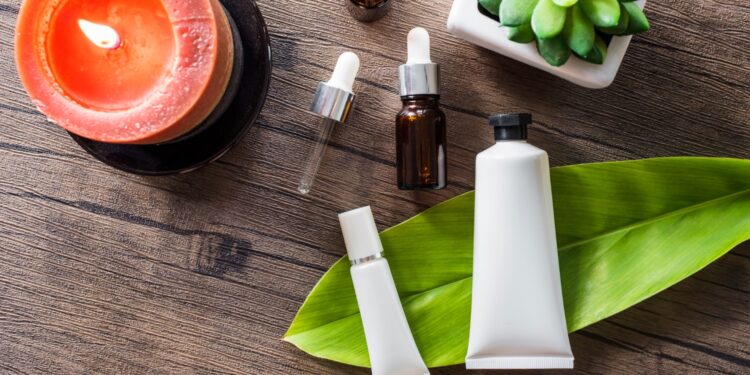 Профессиональная косметика для проблемной кожи лица: какие средства выбрать