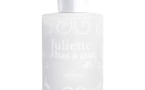 Anyway — Juliette Has A Gun: нежный и легкий аромат
