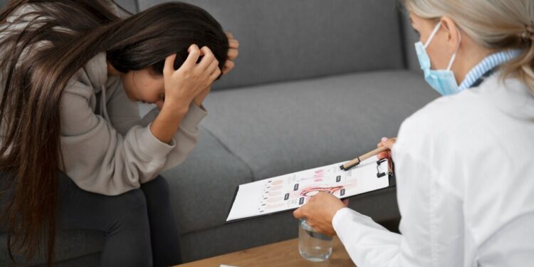 Когда стоит вызвать нарколога на дом: важные аспекты и рекомендации