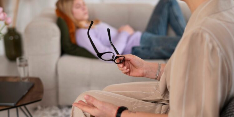 Женский психолог: кто это и как его выбрать