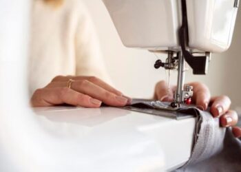 Как выбрать швейную машину: практическое руководство