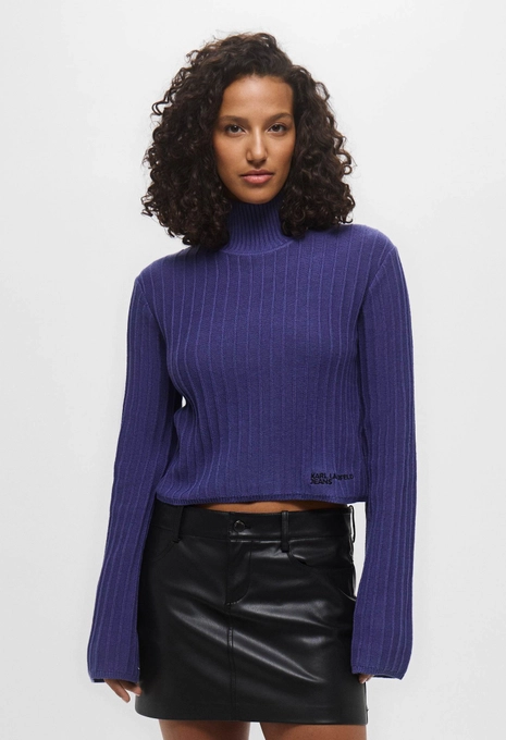 Как правильно составить стильный гардероб на осень