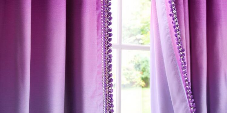 Индивидуальный подход при оформлении окон: шторы на заказ, отражающие личность хозяйки