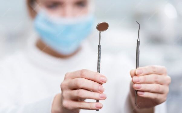 Зачем стоматологи рекомендуют комплексное лечение зубов?